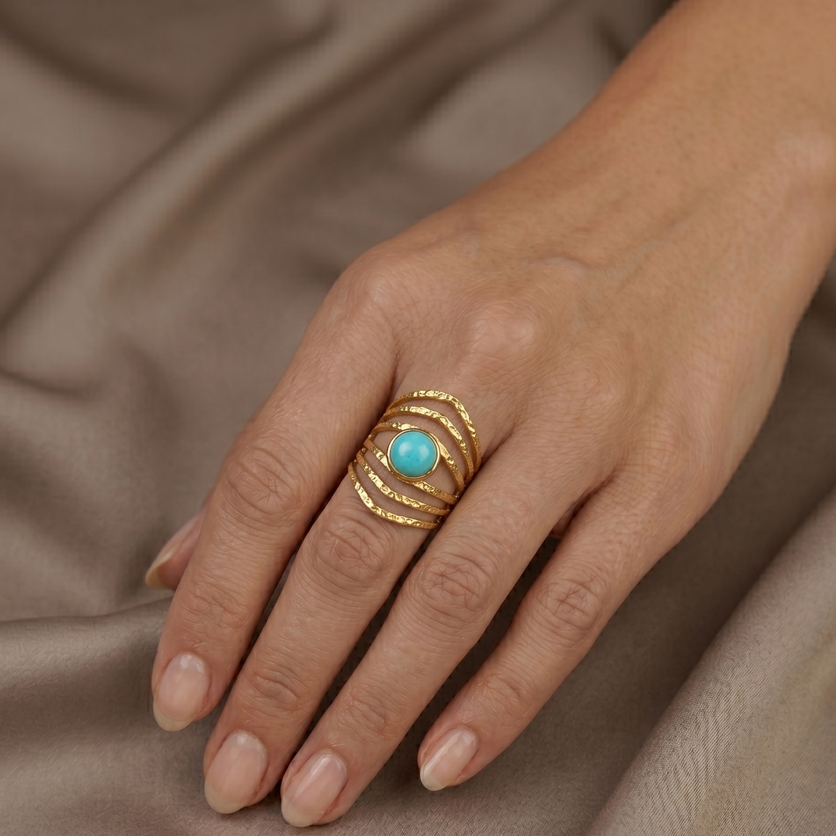 Ring TROJA goldig