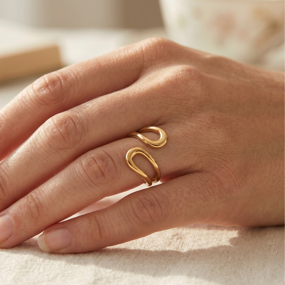 Ring MAVI goldig
