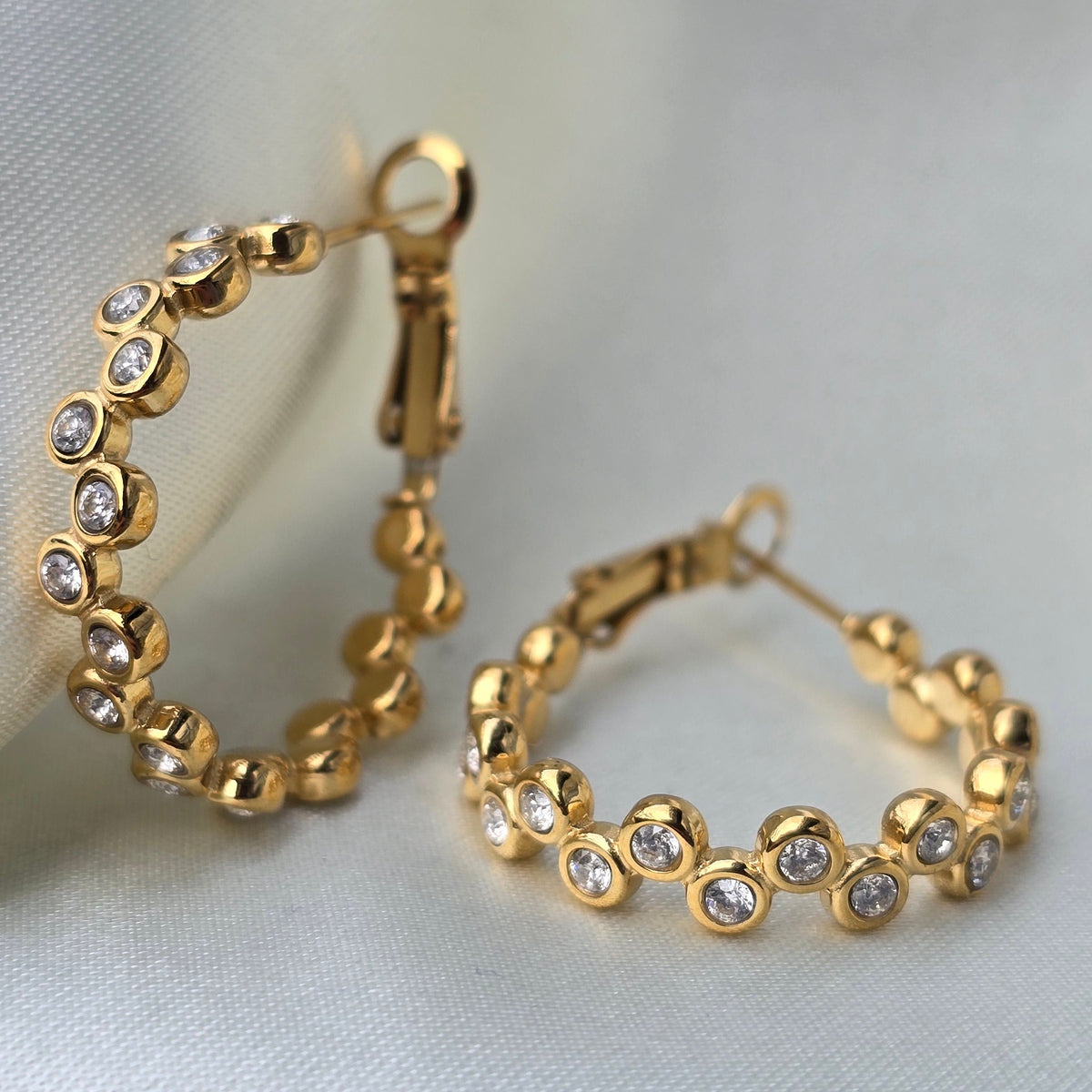 Creolen DOTTY cristal goldig
