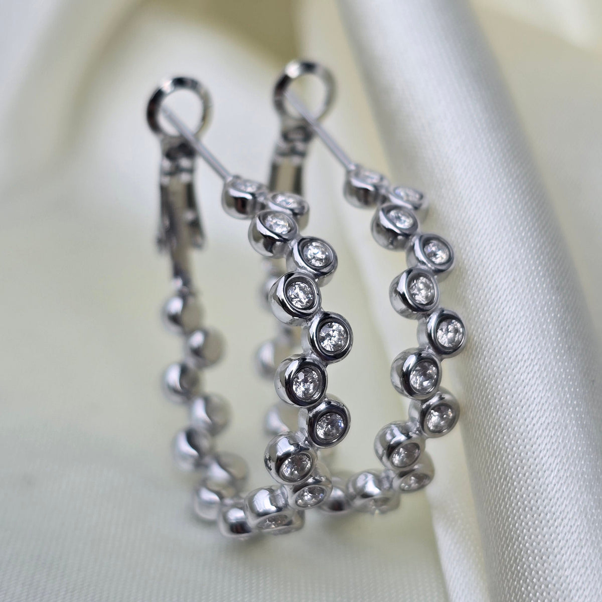 Creolen DOTTY cristal silbrig